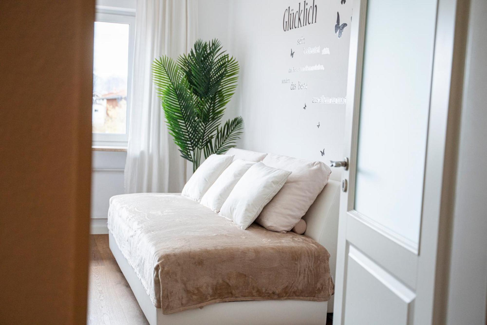 130M2 Loft - Balkon, Smart Tv, Badewanne, Kaffee Apartment Rosenheim Exterior photo