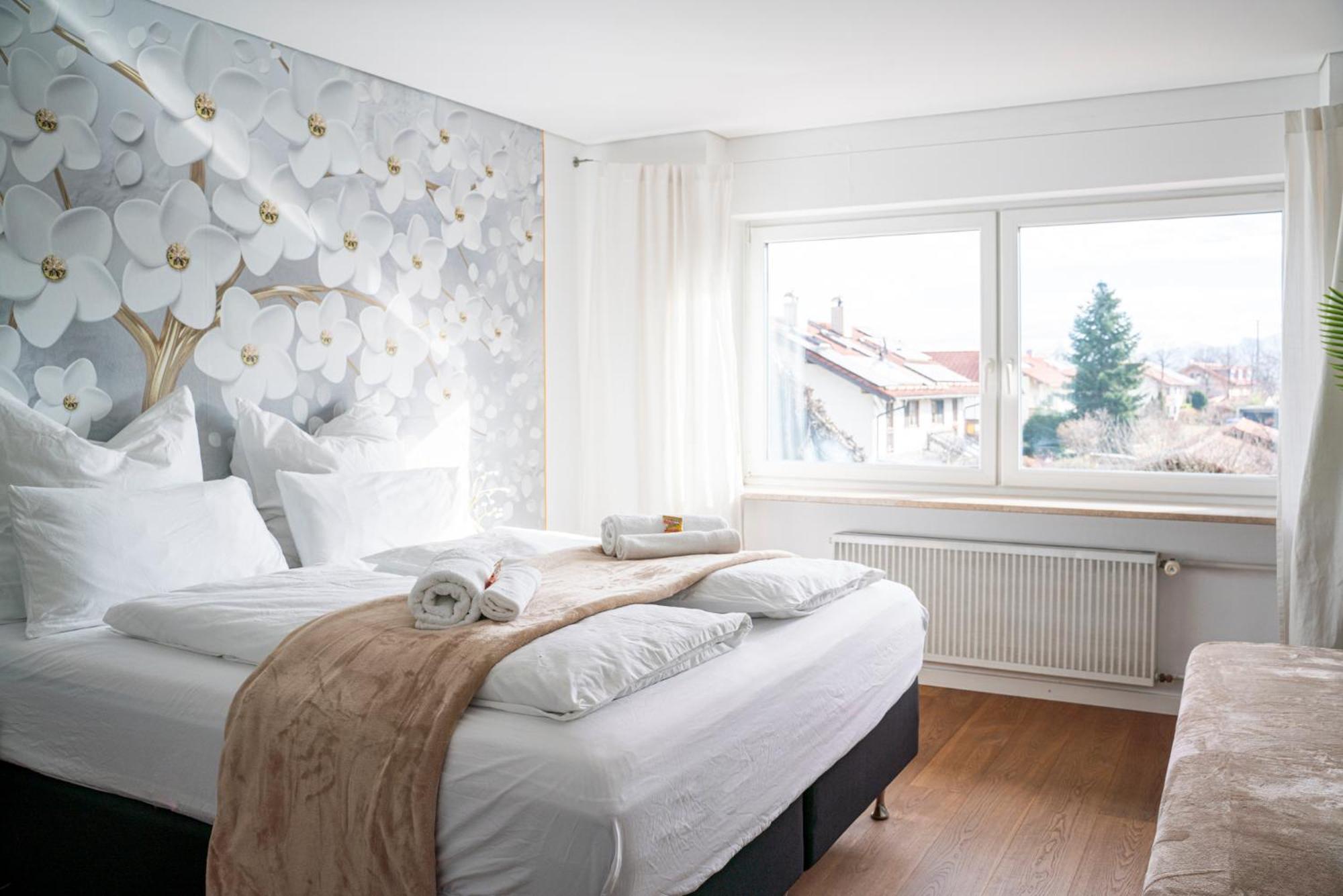 130M2 Loft - Balkon, Smart Tv, Badewanne, Kaffee Apartment Rosenheim Exterior photo
